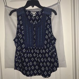 Forever 21 blue patterned tank